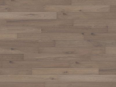 Le parquet contrecollé en chêne le charme naturel du bois, les lames se composent d’un parement du bois noble avec un support en latté à fil croisé