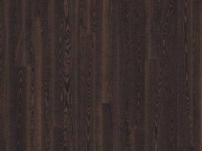 Le parquet contrecollé black copper le charme naturel du bois, les lames se composent d’un parement du bois noble avec un support en latté à fil croisé