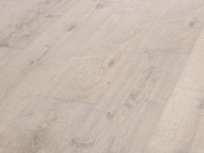 Le revêtement de sol stratifié un support aggloméré sur lequel a été apposé un décor qui prendre toutes les allures, motif bois, béton ou même carrelage