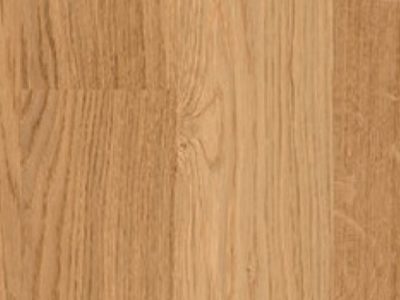 Le parquet contrecollé en chêne le charme naturel du bois, les lames se composent d’un parement du bois noble avec un support en latté à fil croisé